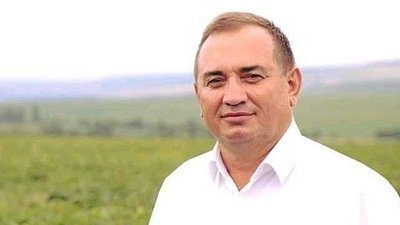 Нива 1977 року та пенсії. Декларації голів міських громад Чернівецької області