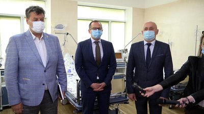 В Житомирській обласній лікарні відкрили реконструйоване відділення нефрології В Житомирській обласній лікарні відкрили реконструйоване відділення нефрології