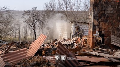 Українські військові 81 ОАеМБр
