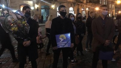 Львів'яни влаштували публічні читання книги "Справа Василя Стуса" Львів'яни влаштували публічні читання книги "Справа Василя Стуса"