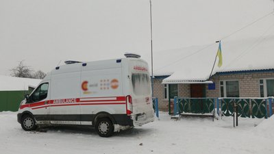 Три тисячі оглянутих жінок, 500 виявлених патологій: до віддалених сіл Чернігівщини виїжджають гінекологічні бригади