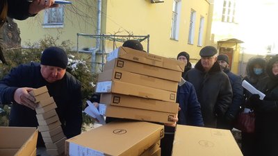 “Ноутбук кожному вчителю”. Громади Вінниччини отримали портативні комп’ютери для шкіл “Ноутбук кожному вчителю”. Громади Вінниччини отримали портативні комп’ютери для шкіл