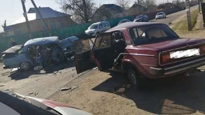 ДТП на Черкащині: двоє людей загинули, двоє — отримали травми ДТП на Черкащині: двоє людей загинули, двоє — отримали травми