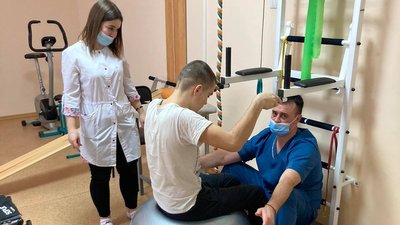 Вінничанину, якому потягом відрізало обидві ноги — готується до протезування Вінничанину, якому потягом відрізало обидві ноги — готується до протезування