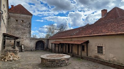 Свірзький замок, 5 квітня 2024 Свірзький замок, 5 квітня 2024