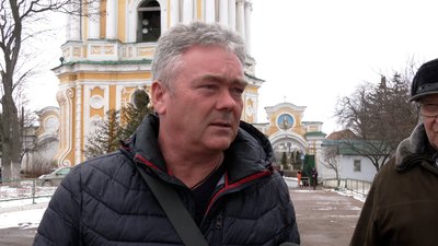 Платити оренду не хочуть – в УПЦ зібрали релігійну громаду в Троїцькому соборі в Чернігові. Репортаж Платити оренду не хочуть – в УПЦ зібрали релігійну громаду в Троїцькому соборі в Чернігові. Репортаж