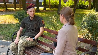 "Підготовка, яку я мав, допомогла мені вижити", – десантник, житомирський пластун Ігор Макарчук "Підготовка, яку я мав, допомогла мені вижити", – десантник, житомирський пластун Ігор Макарчук