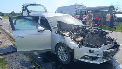 Автомобіль Audi A4, пошкоджений внаслідок ДТП на Львівщині, 28 липня 2024