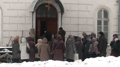 Різдвяне богослужіння ПЦУ у Спасо-Преображенському соборі: враження чернігівців Різдвяне богослужіння ПЦУ у Спасо-Преображенському соборі: враження чернігівців