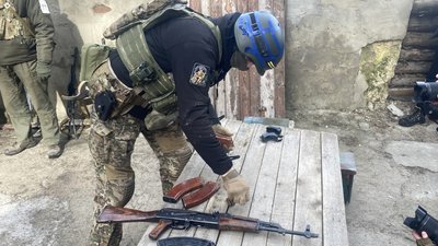 На Харківщині нацгвардійці проходять курс підготовки у піхотинці На Харківщині нацгвардійці проходять курс підготовки у піхотинці