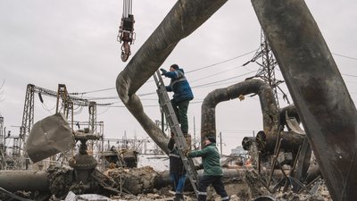 енергетики, електроенергія, лінія електропередач, леп, ремонт, світло