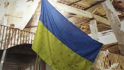 Прапор кіборгів зберігають у музеї 3-го полку спецпризначення імені Святослава Хороброго Прапор кіборгів зберігають у музеї 3-го полку спецпризначення імені Святослава Хороброго