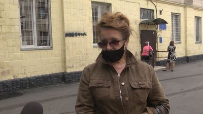 У Луцьку – черга на здачу тесту на коронавірус У Луцьку – черга на здачу тесту на коронавірус