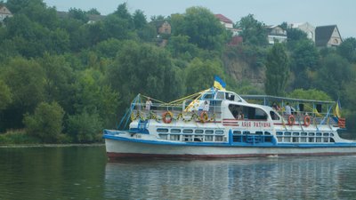Концерт на воді: Вінницею курсує концертний теплохід Концерт на воді: Вінницею курсує концертний теплохід