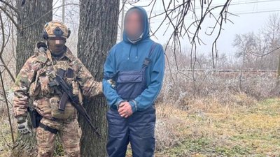 Житель Берестинського району, якого підозрюють у вимаганні грошей