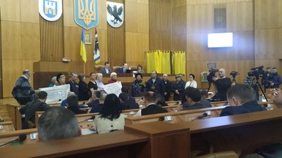 Дім для атовців у Франківську: "дебати" продовжуються Дім для атовців у Франківську: "дебати" продовжуються