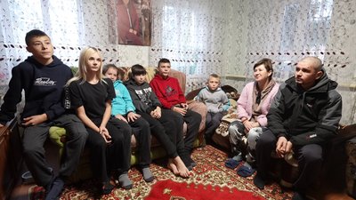 Нині Наталія й Олександр Гоци виховують шістьох дітей