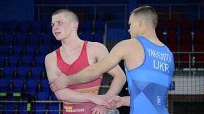 Дніпровські спортсмени на Чемпіонаті України з греко-римської боротьби вибороли "срібло" і "бронзу"