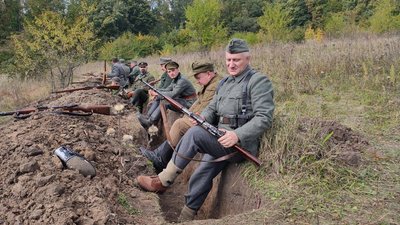 На Тернопільщині знімають документальний фільм "Дорога в Карпати" На Тернопільщині знімають документальний фільм "Дорога в Карпати"