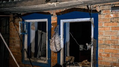 Обстріл Сумщини з території Росії: одна людина поранена, пошкоджені будинки Обстріл Сумщини з території Росії: одна людина поранена, пошкоджені будинки
