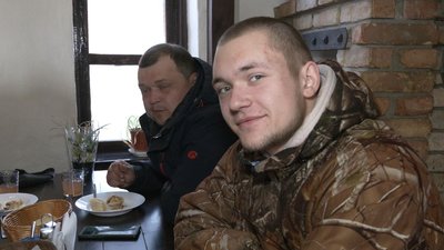 годують бійців
