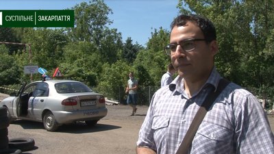 Сирієць Яман Хураня склав іспит із водіння в Ужгороді Сирієць Яман Хураня склав іспит із водіння в Ужгороді