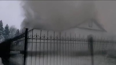 У селі Журавка, що в Прилуцькому районі, горить церква У селі Журавка, що в Прилуцькому районі, горить церква