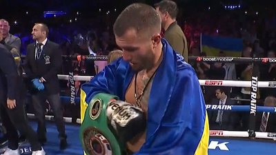 Василь Ломаченко з титулом чемпіона NABF. Василь Ломаченко з титулом чемпіона NABF.