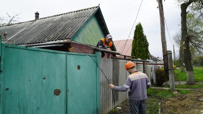 Енергетики повністю заживили деокуповане Слатине на Харківщині Енергетики повністю заживили деокуповане Слатине на Харківщині