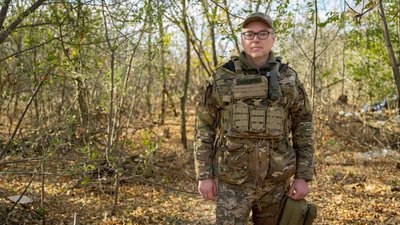 Військовий Квант з 17-ої танкової бригади на позиціях третій місяць Військовий Квант з 17-ої танкової бригади на позиціях третій місяць