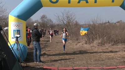 У Рівному змагалися легкоатлети з усієї України У Рівному змагалися легкоатлети з усієї України