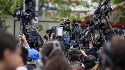 Конфлікт "Правого сектору" та журналістів телеканалу "НАШ" у Сумах: поліція відкрила провадження