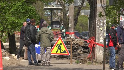 У Миколаєві відновлюють перехрестя вулиць Крилова та Карпенка У Миколаєві відновлюють перехрестя вулиць Крилова та Карпенка