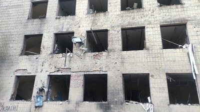 ракети С-300 наслідки обстрілу армія РФ свідчення людей Селидове Донецька область 3 квітня 2024 рік ракети С-300 наслідки обстрілу армія РФ свідчення людей Селидове Донецька область 3 квітня 2024 рік
