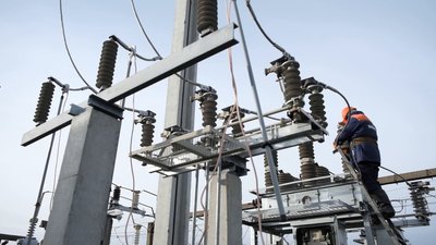 Росія бʼє по енергетичній інфраструктурі Росія бʼє по енергетичній інфраструктурі