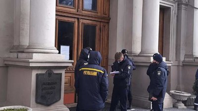 У Львові "замінували" приміщення ЛОДА та СБУ У Львові "замінували" приміщення ЛОДА та СБУ