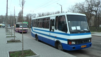 У Миколаєві під час локдауну триватиме централізований підвіз медиків У Миколаєві під час локдауну триватиме централізований підвіз медиків