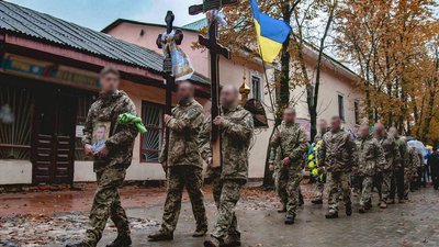 У Ніжині провели в останню путь старшого сержанта Віталія Дворніка