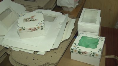Коробочки для тортів, пряників та тістечок