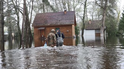 Вода ще прибуватиме: черкаський синоптик розповів, коли очікують пікові значення водопілля