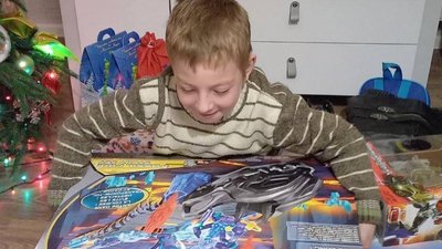 7-річного Стаса з Бахмута разом з сім'єю евакуювали до Чернівців 7-річного Стаса з Бахмута разом з сім'єю евакуювали до Чернівців