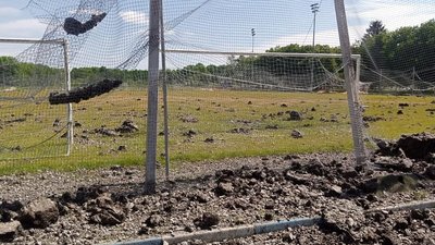 "Металіст 1925" показав наслідки влучання ракети по своїй базі під Харковом "Металіст 1925" показав наслідки влучання ракети по своїй базі під Харковом