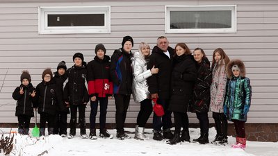 "У кожного свій характер": як живе сумська родина, у якій 10 дітей "У кожного свій характер": як живе сумська родина, у якій 10 дітей