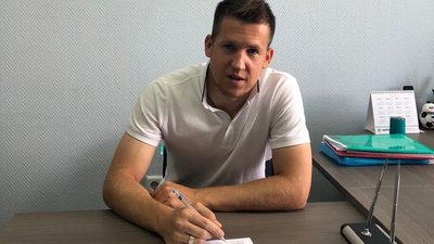 Одеський футболіст підписав контракт з російським клубом “Тамбов” Одеський футболіст підписав контракт з російським клубом “Тамбов”