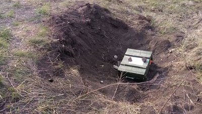 Під час навчань у Краматорську вибухнув міномет. Загинув військовий, ще 8 поранені Під час навчань у Краматорську вибухнув міномет. Загинув військовий, ще 8 поранені