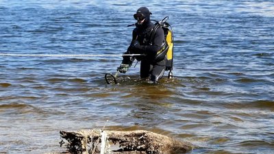 У Запоріжжі сапери вилучили з Дніпра п'ять вибухонебезпечних предметів У Запоріжжі сапери вилучили з Дніпра п'ять вибухонебезпечних предметів