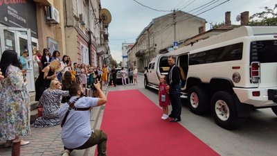 У Тернополі презентували фільми, у яких знімалися діти-переселенці У Тернополі презентували фільми, у яких знімалися діти-переселенці