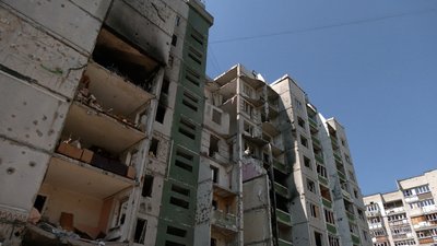 750 гарячих обідів щодня: у Чернігові ресторатори годують людей, у яких зруйноване житло 750 гарячих обідів щодня: у Чернігові ресторатори годують людей, у яких зруйноване житло