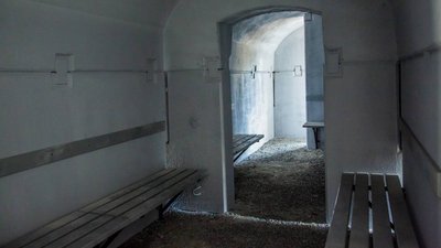 У Києві встановили "пілотне" мобільне укриття, виготовлене з бетону — Попко У Києві встановили "пілотне" мобільне укриття, виготовлене з бетону — Попко