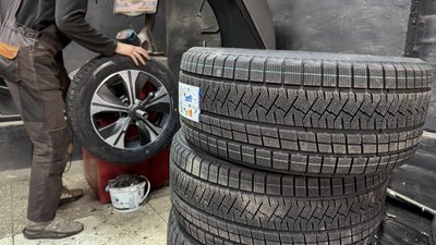 Нова гума для авто. Миколаїв, листопад 2025 року